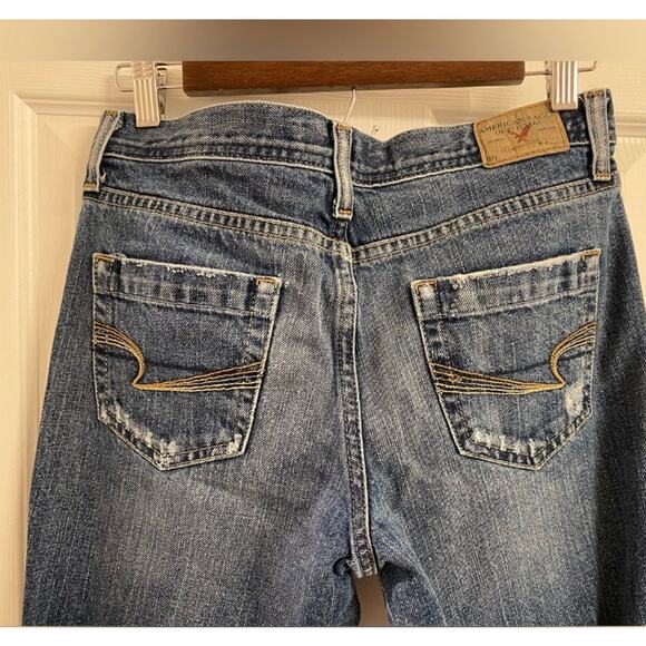 American Eagle Favorite Flare Jeans Distressed - Size 4 Reto Boho festival - Picture 4 of 7